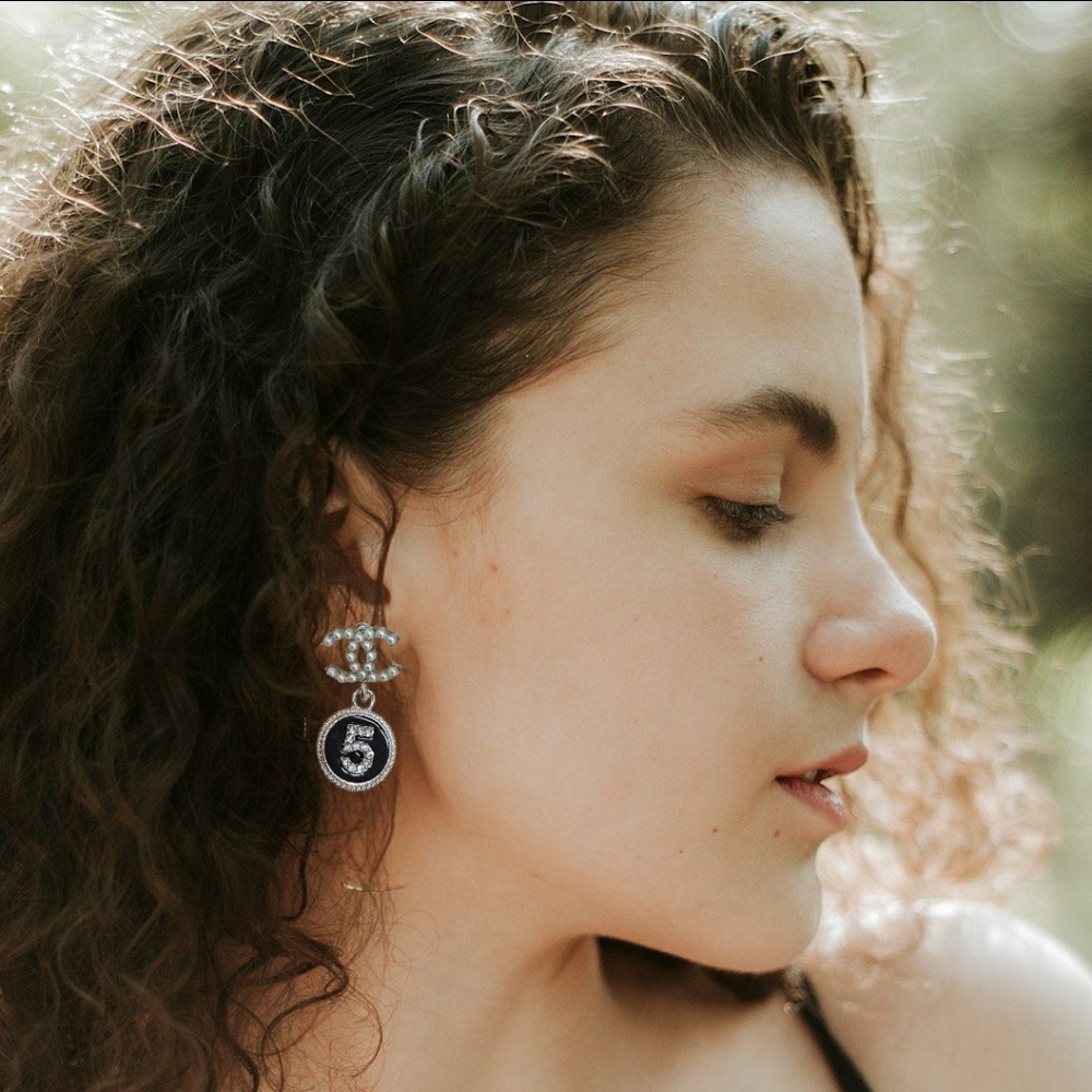 Silver and Black Pearl‎ Earrings